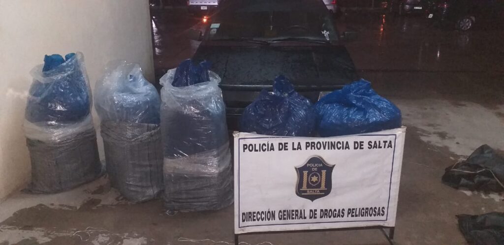 ACEEADA5-EA50-4A95-A107-270BD04EAFD8