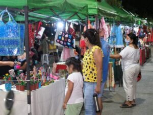 FERIA PLAZA PIZARRO