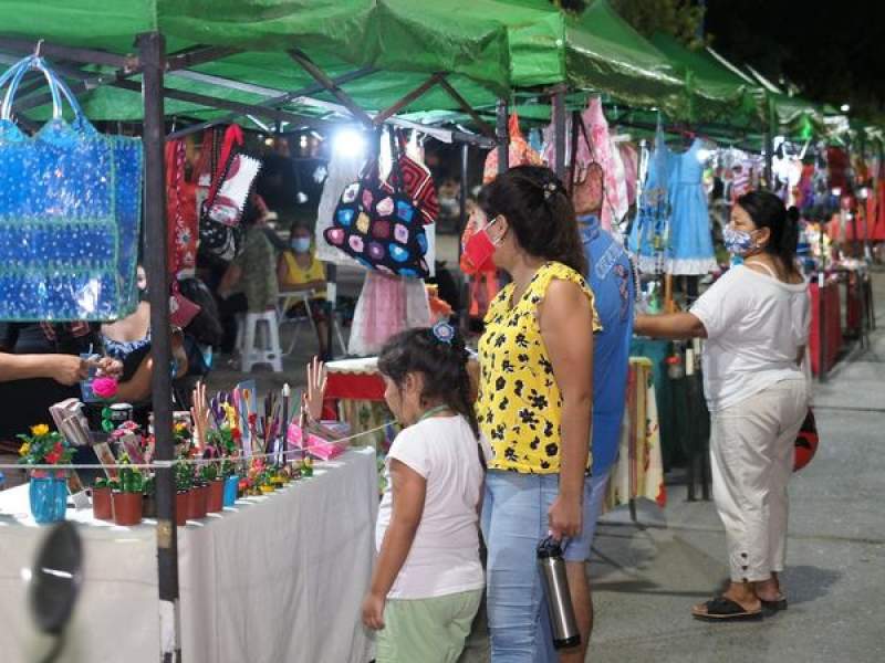 FERIA PLAZA PIZARRO