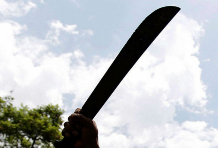 MACHETE