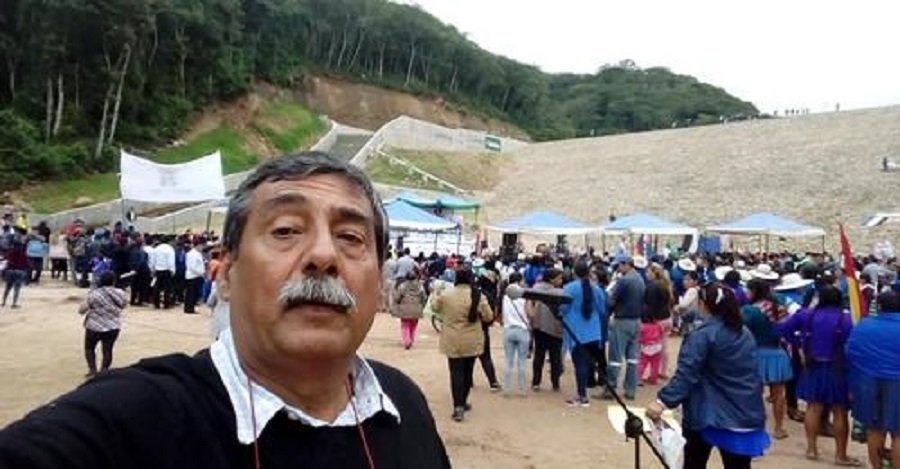 BIGOTE CUELLAR