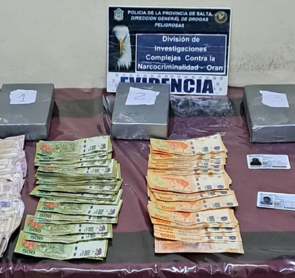 DETENIDOS COCAINA