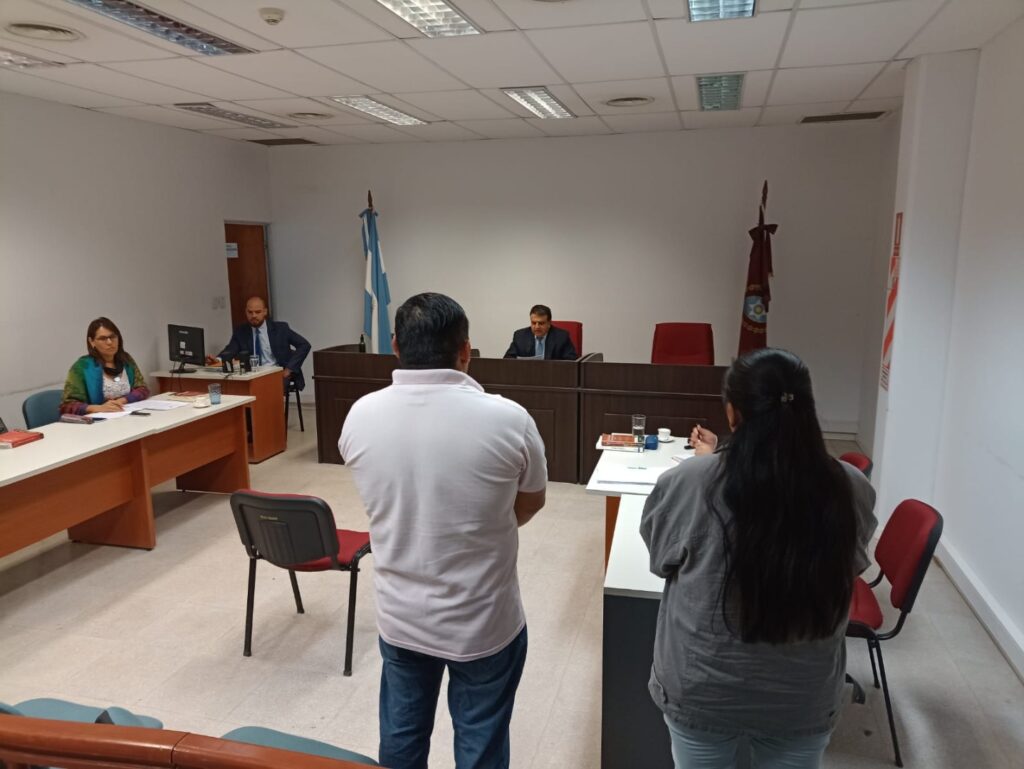 CONDENA EMBARCACION