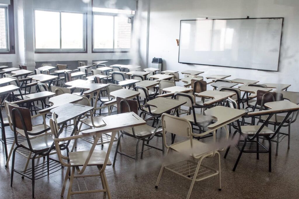 DOCENTES CESANTEADOS