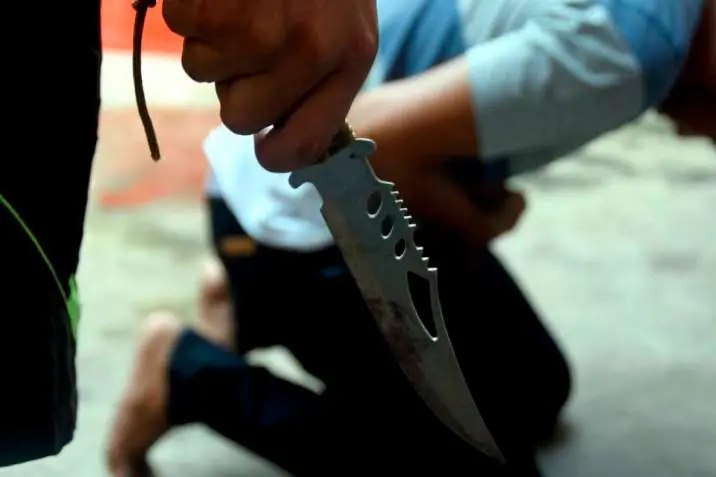 HERIDO ARMA BLANCA