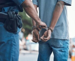 DETENIDO