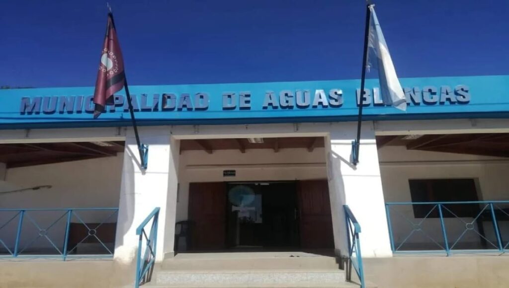 AGUAS BLANCAS