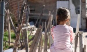 NIÑA ABANDONADA