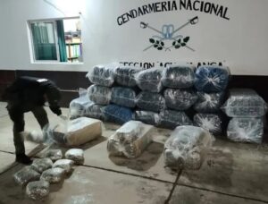SECUESTRO AGUAS BLANCAS