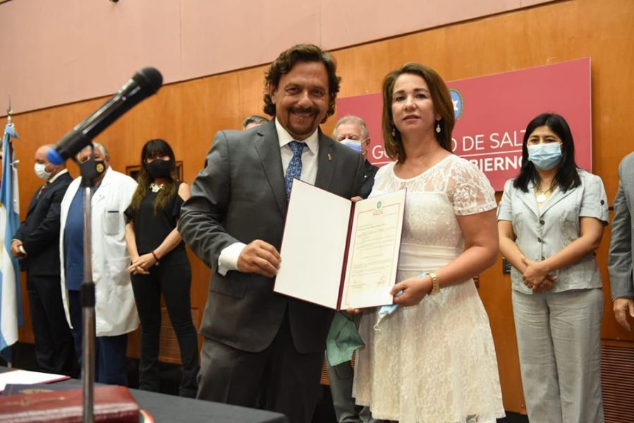 AMELIA ACOSTA