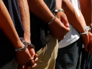 DETENIDOS